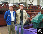 العملاء وخبراء شينخاي في مصنع الإنتاج 